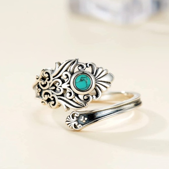 Jewelry - S925 Sterling Silver Victorian Vintage Turquoise Statement Ring
